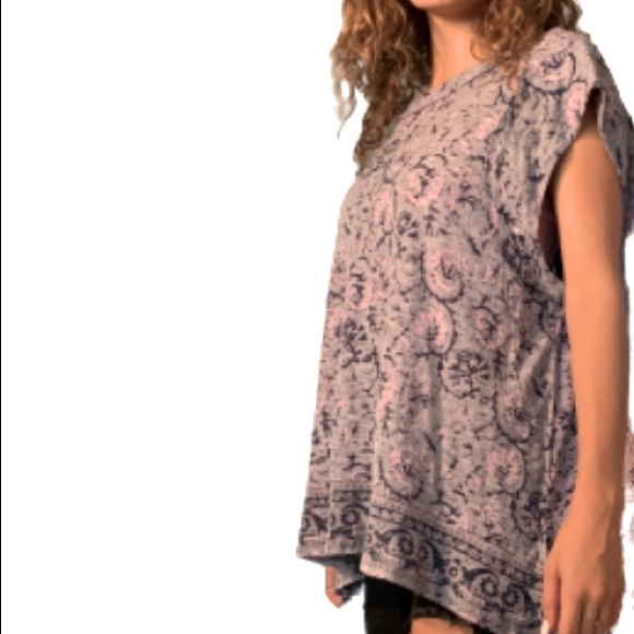 Free People Short Sleeve Casual Comfy Tee. NEW - Picture 3 of 5